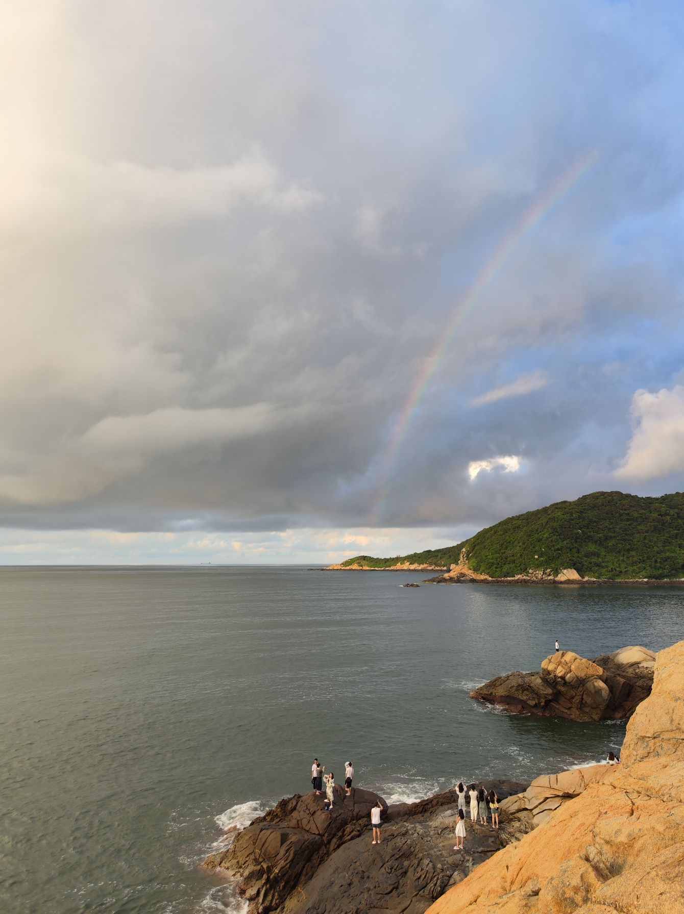 海上的彩虹（用肉眼看更鲜艳）| 广东 江门 下川岛